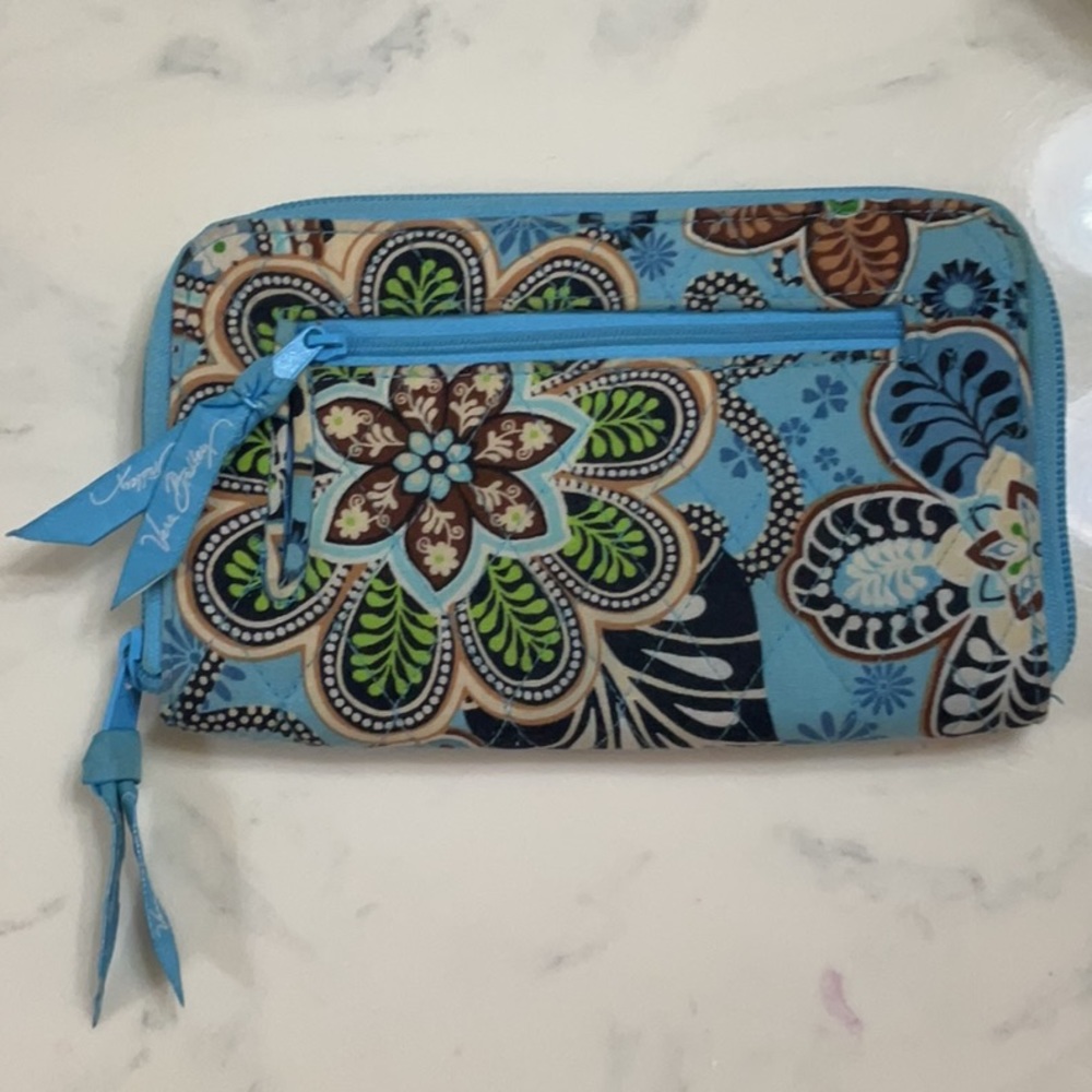 Vera Bradley wallet